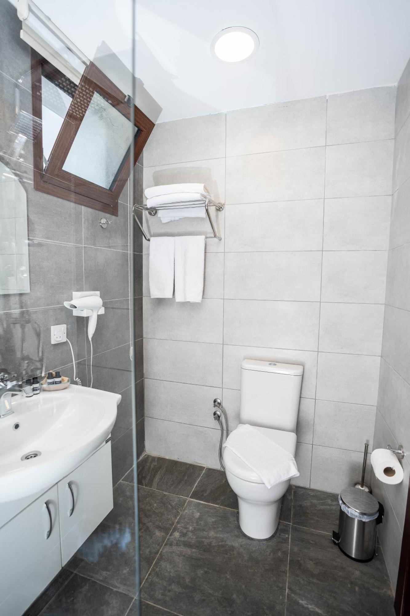 Meryem'S Hotel Agios Epiktitos Luaran gambar