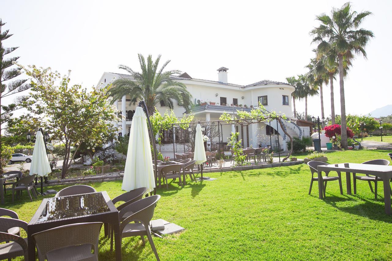 Meryem'S Hotel Agios Epiktitos Luaran gambar